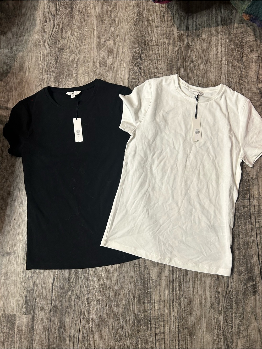 Banana Republic Women's Short Sleeve Crew Tees - Black & White